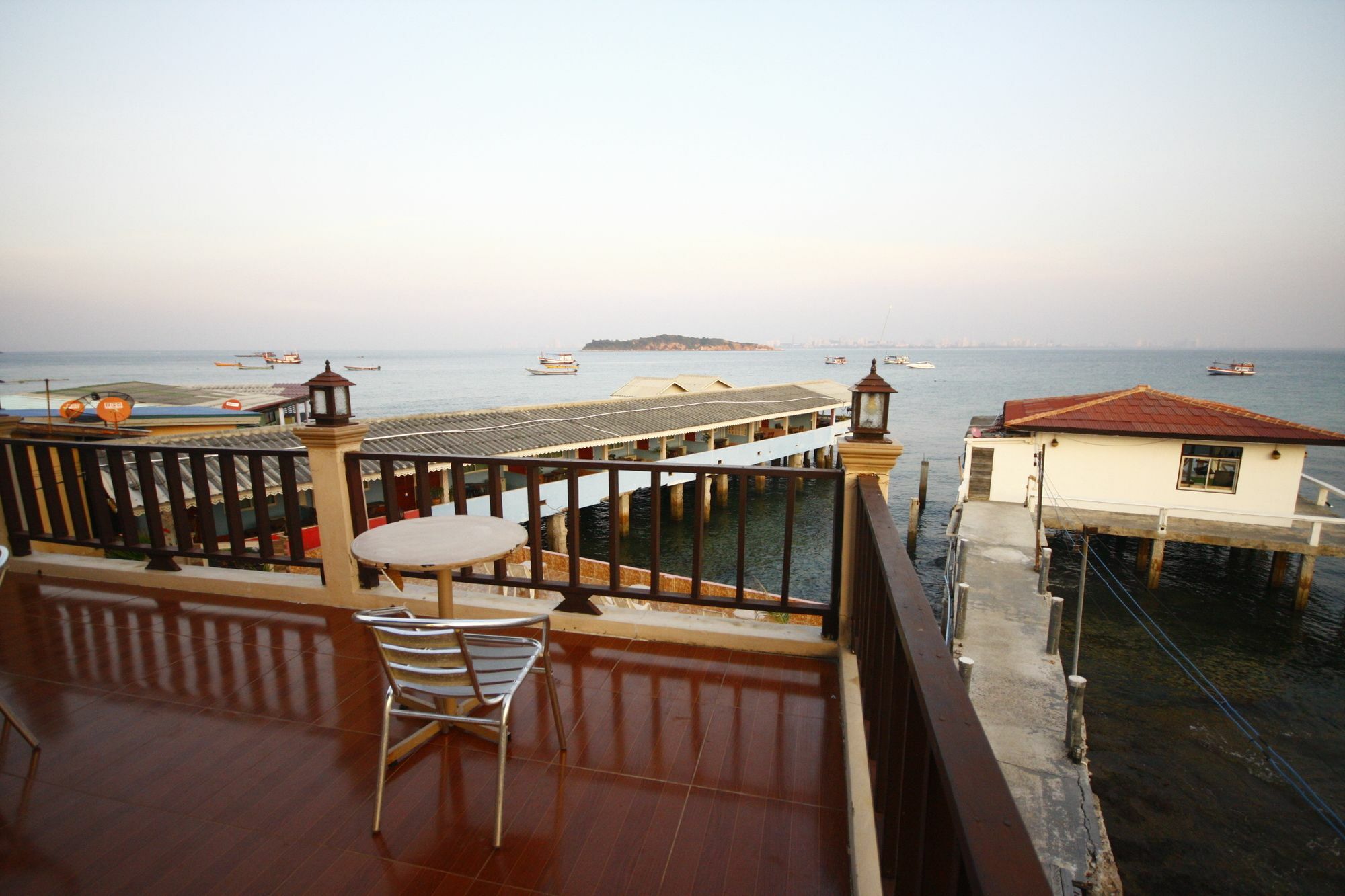 Koh Larn Sea Side Resort Luaran gambar